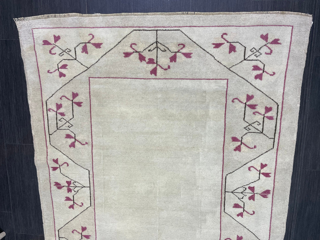 Rust Oushak Rug 4' 1" x 5' 6" - No. WR98404