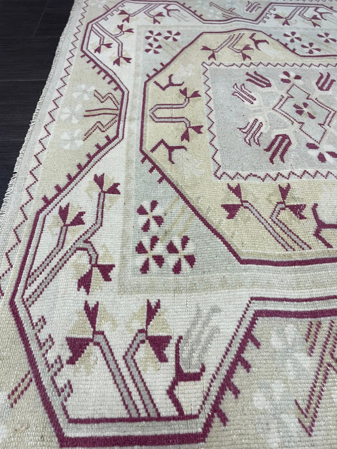 Muted Runner Rug 4' x 5' 11" - No. WR49870
