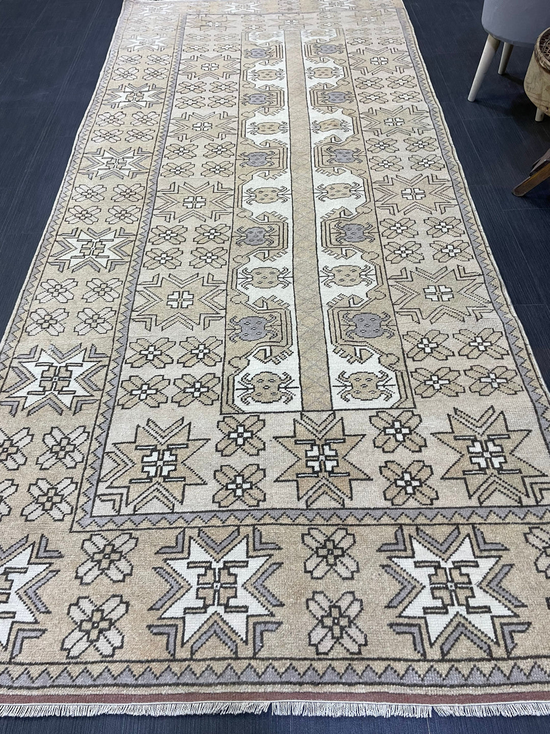 Pink Turkish Oushak Rug 4' x 9' 4" Hand-Knotted reverse