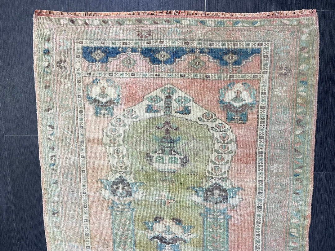 Beige Turkish Runner Rug 3' 1" x 4' 2" Hand-Knotted detail
