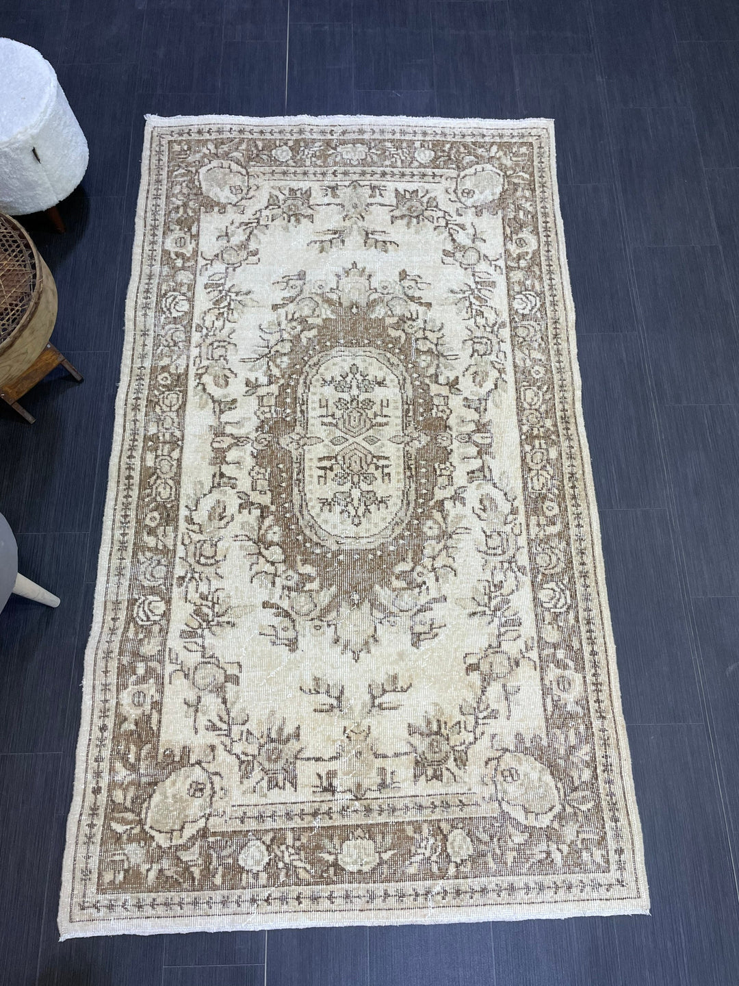 Turkish Runner Rug 3' 11" x 6' 11" Hand-Knotted close-up