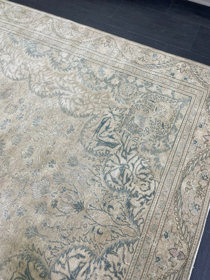 Rust Turkish Oushak Rug 6' 1" x 9' 6" Hand-Knotted view
