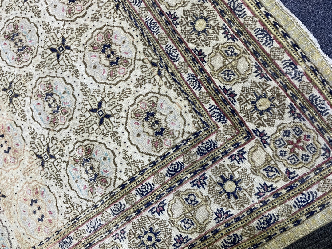 Rust Oushak Rug 3' 11" x 6' - No. WR67710