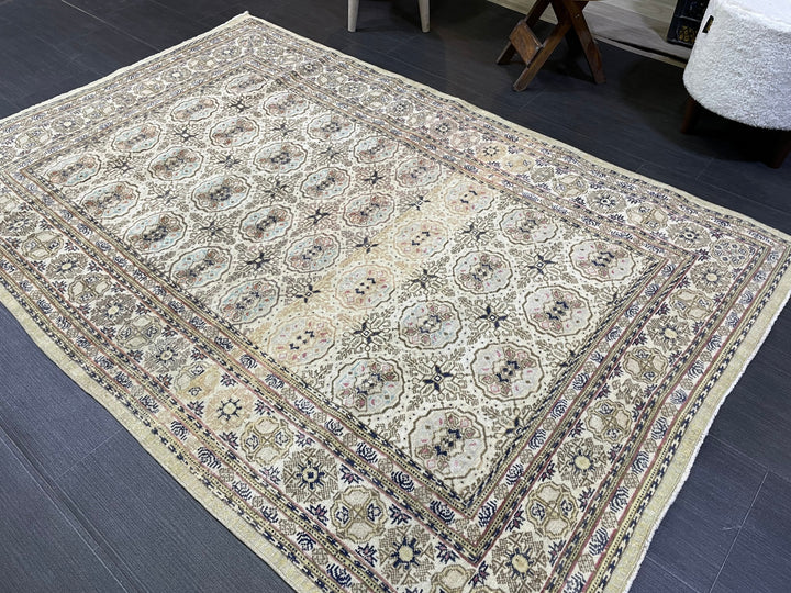 Rust Oushak Rug 3' 11" x 6' - No. WR67710