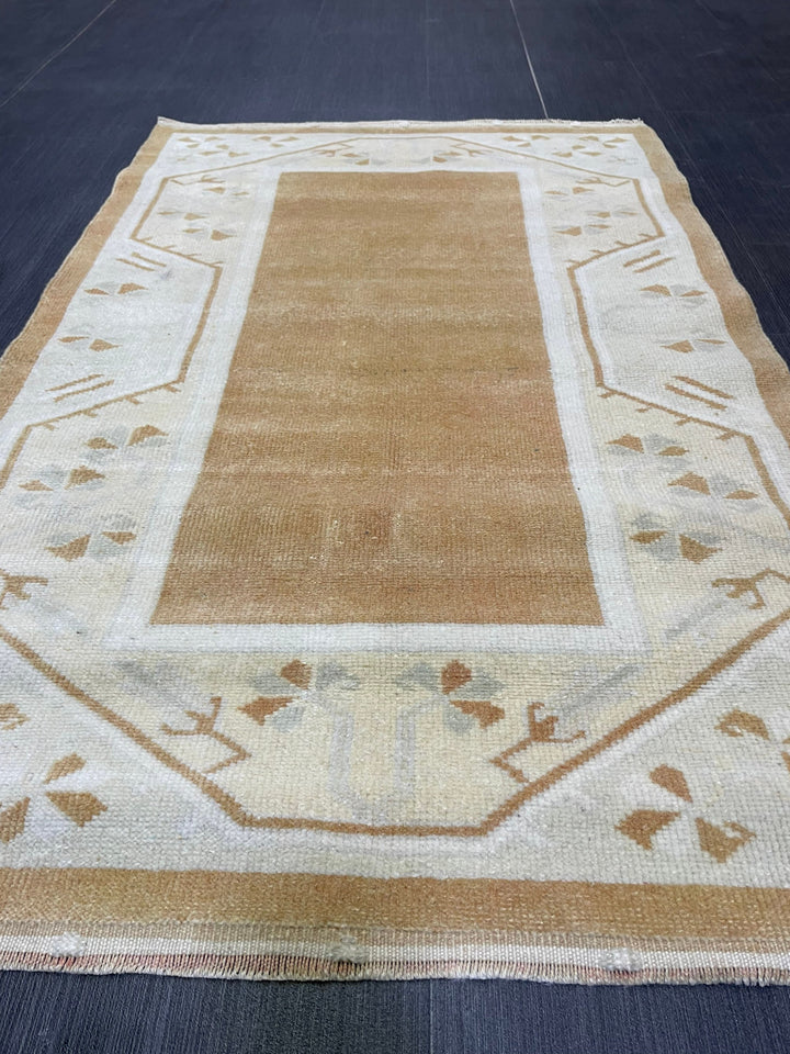 Brown Turkish Oushak Rug 2' 8" x 4' 3" Hand-Knotted | No. WR50953