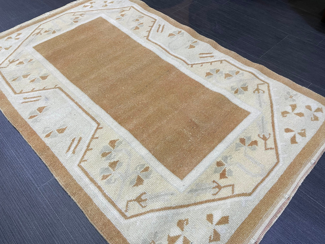 Brown Turkish Oushak Rug 2' 8" x 4' 3" Hand-Knotted | No. WR50953