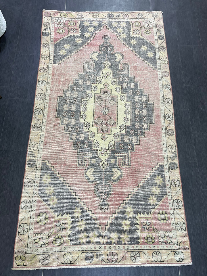 Beige Turkish Runner Rug 4' 3" x 8' 1" Hand-Knotted view