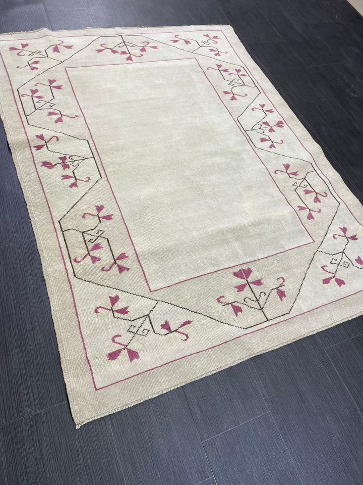 Rust Oushak Rug 4' 1" x 5' 6" - No. WR98404