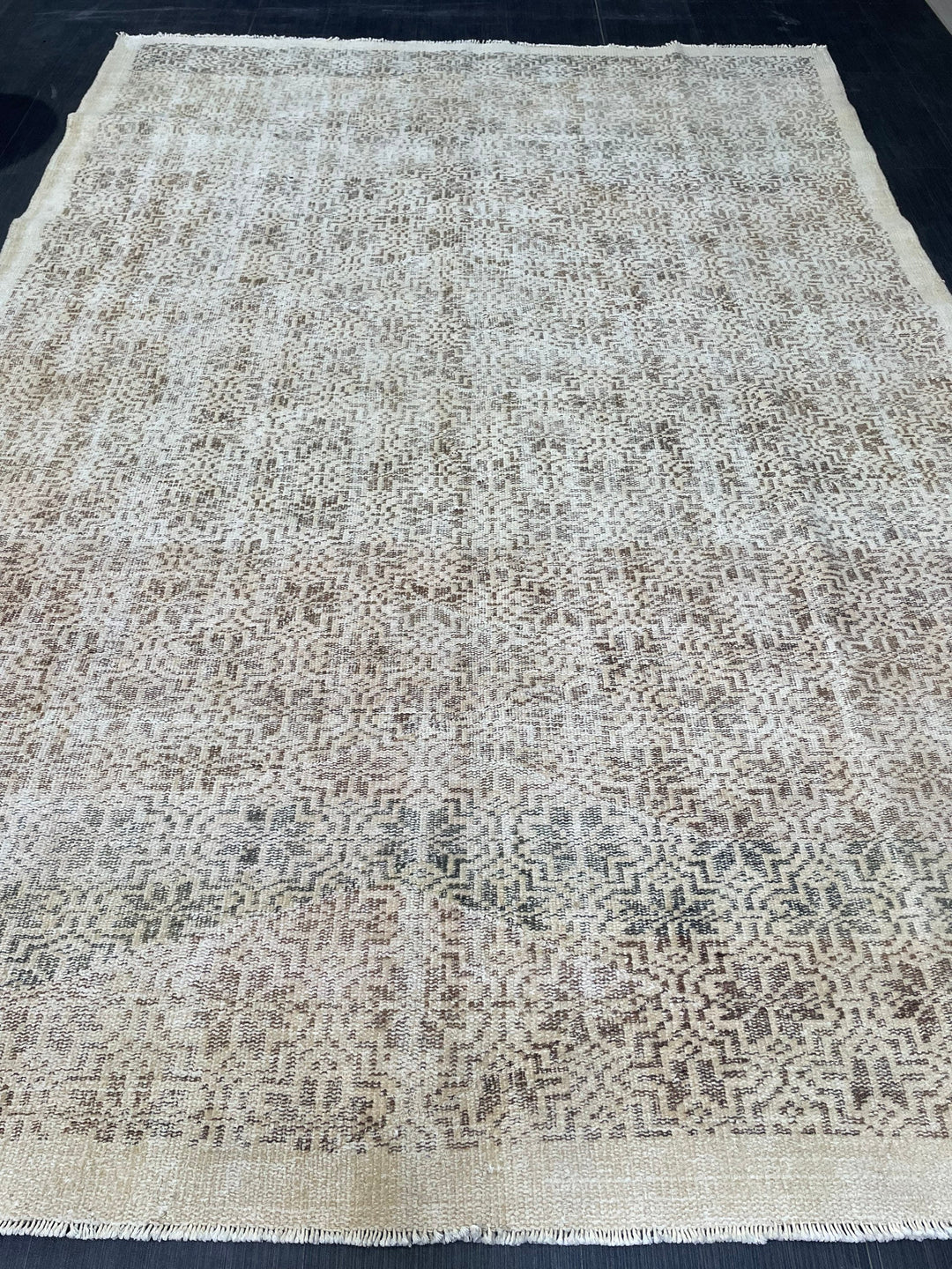 Rust Oushak Rug 6' 1" x 8' 11" - No. WR75299