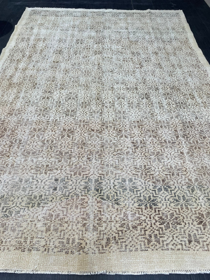 Rust Oushak Rug 6' 1" x 8' 11" - No. WR75299