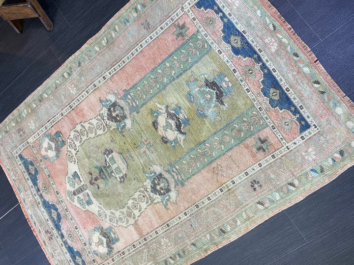 Beige Turkish Runner Rug 3' 1" x 4' 2" Hand-Knotted texture