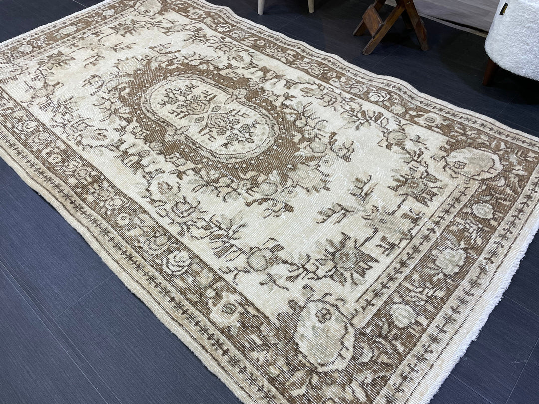 Turkish Runner Rug 3' 11" x 6' 11" Hand-Knotted