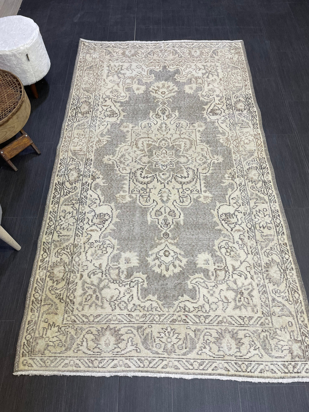 Beige Turkish Runner Rug 3' 11" x 7' 1" Hand-Knotted | No. WR70665