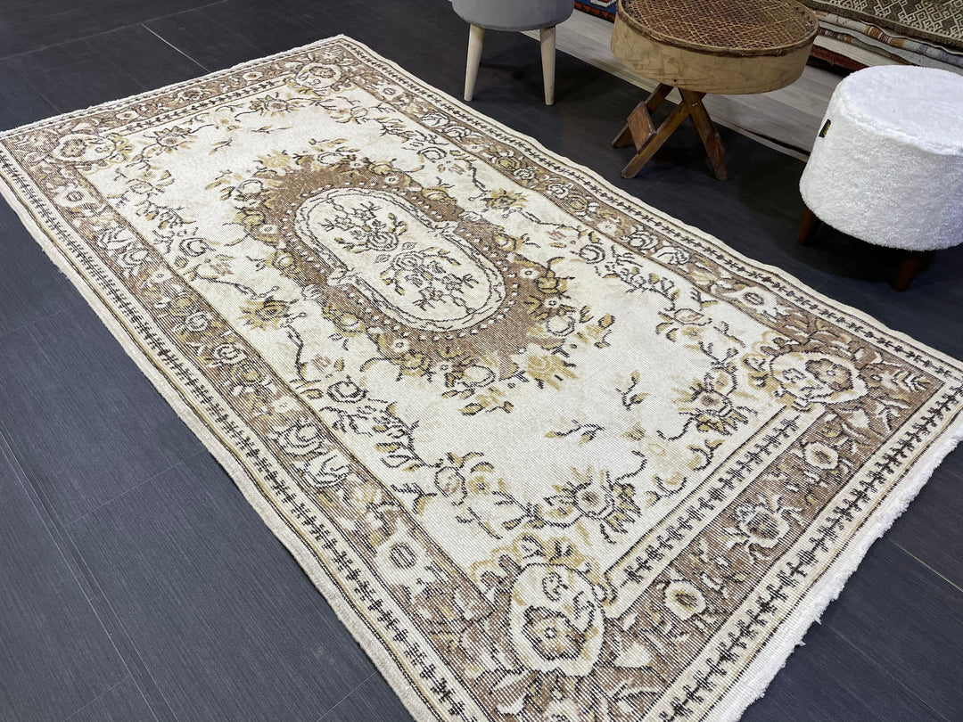 Turkish Runner Rug 3' 11" x 7' 2" Hand-Knotted