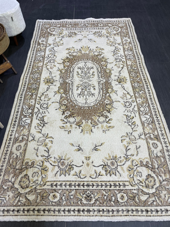 Turkish Runner Rug 3' 11" x 7' 2" Hand-Knotted reverse