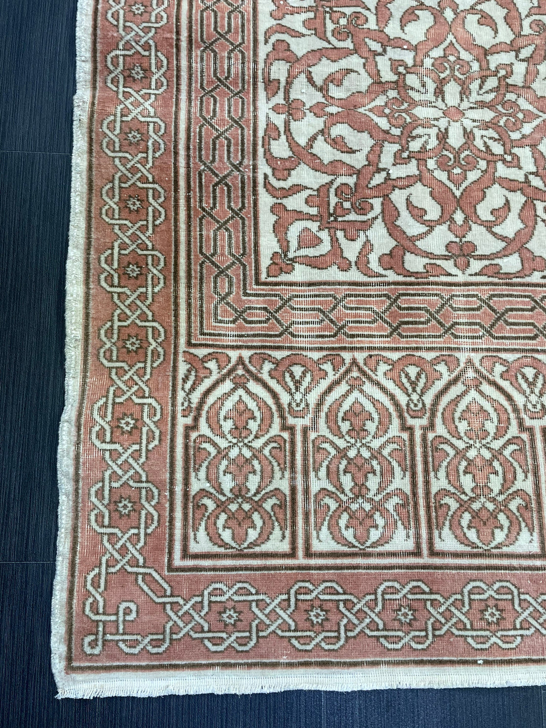 Turkish Oushak Rug 3' 4" x 4' 8" Hand-Knotted pattern