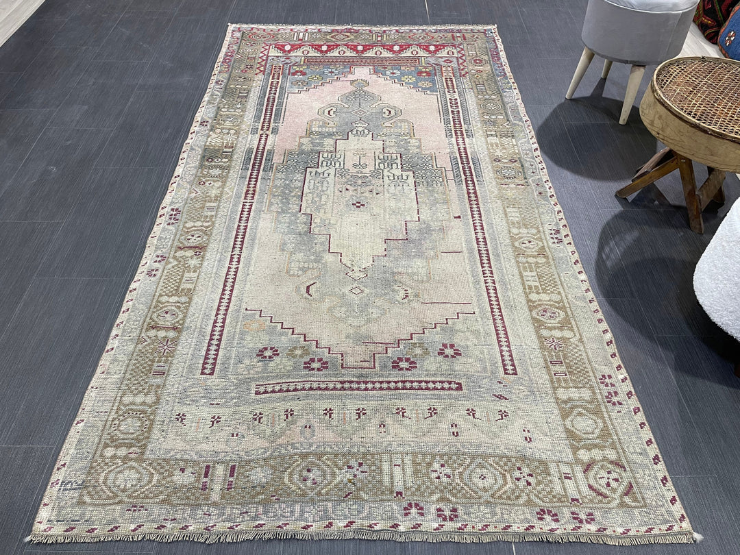 Rust Turkish Oushak Rug 4' 3" x 7' 6" Hand-Knotted border