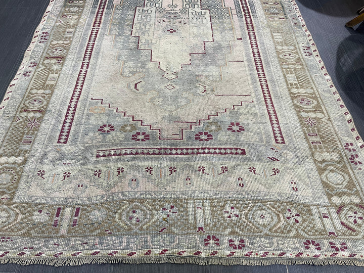 Rust Turkish Oushak Rug 4' 3" x 7' 6" Hand-Knotted close-up