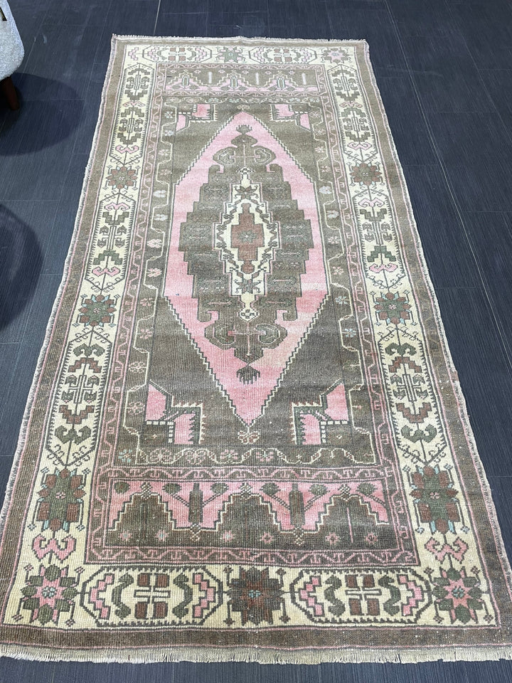 Turkish Oushak Rug 3' 3" x 6' 9" Hand-Knotted view