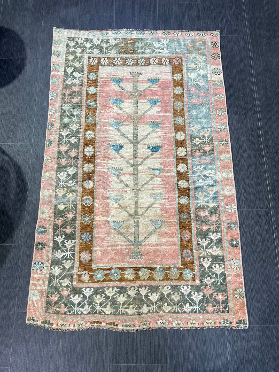 Turkish Oushak Rug 3' 1" x 5' 1" Hand-Knotted field