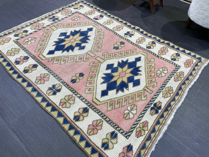 Oushak Oushak Rug 3' 3" x 4' 4" - No. WR99191