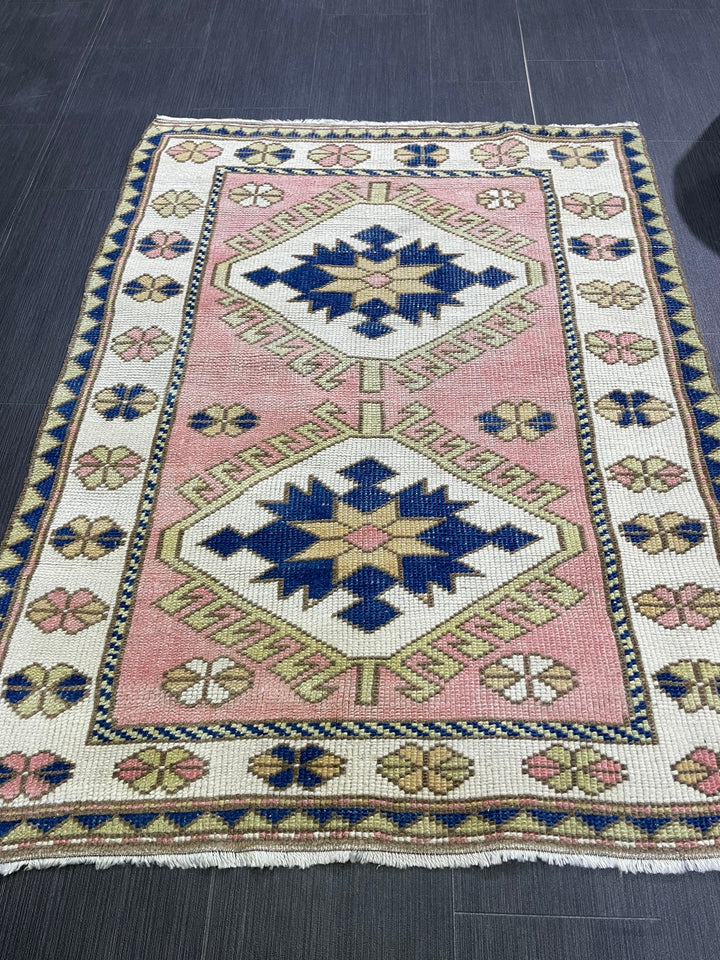 Oushak Oushak Rug 3' 3" x 4' 4" - No. WR99191
