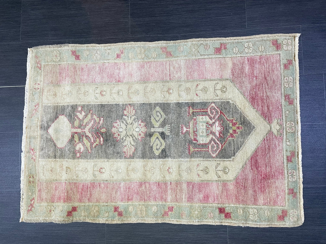 Beige Turkish Runner Rug 2' 7" x 3' 10" Hand-Knotted view