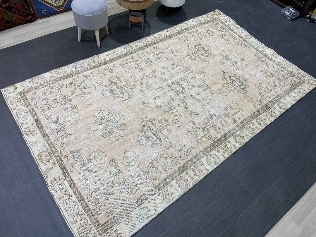 Beige Turkish Oushak Rug 5' 6" x 9' 4" Hand-Knotted | No. WR36549