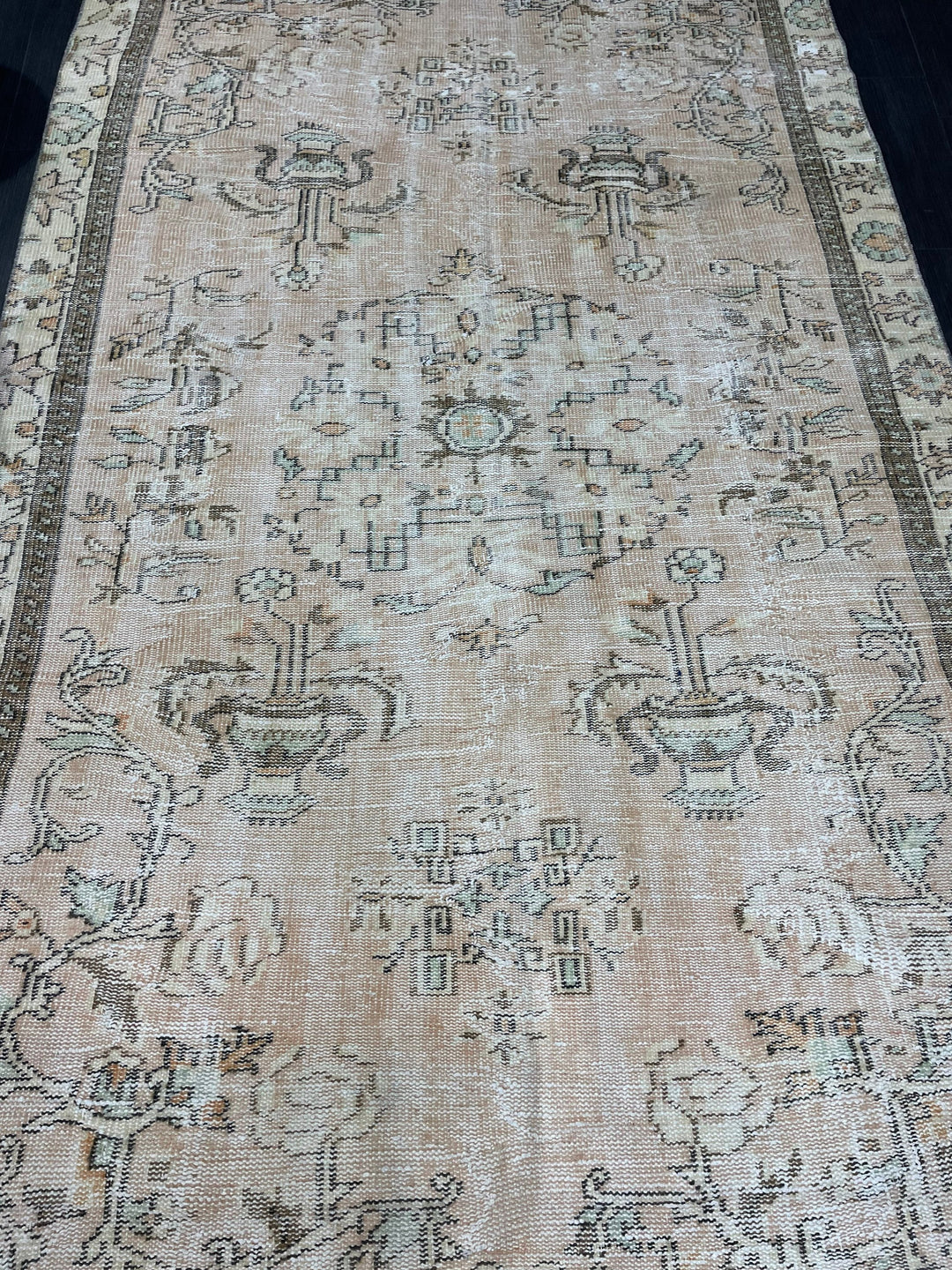 Beige Turkish Oushak Rug 5' 6" x 9' 4" Hand-Knotted | No. WR36549