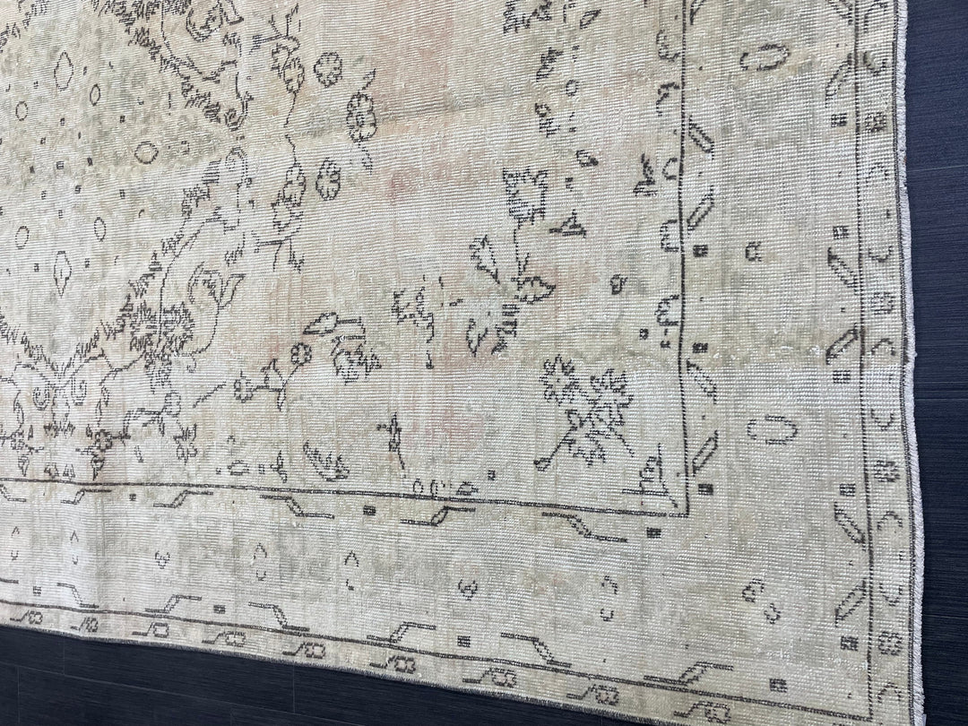 Beige Turkish Oushak Rug 5' 6" x 8' 7" Hand-Knotted reverse