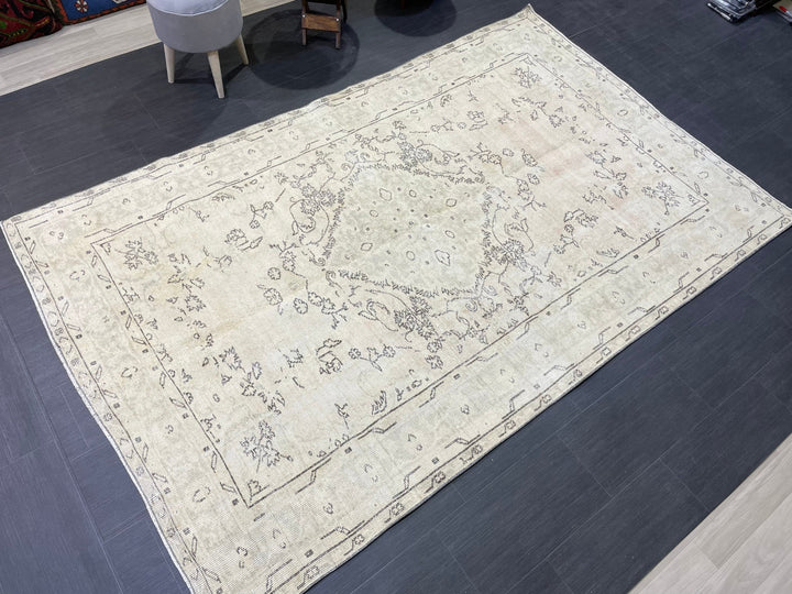 Beige Turkish Oushak Rug 5' 6" x 8' 7" Hand-Knotted view 9