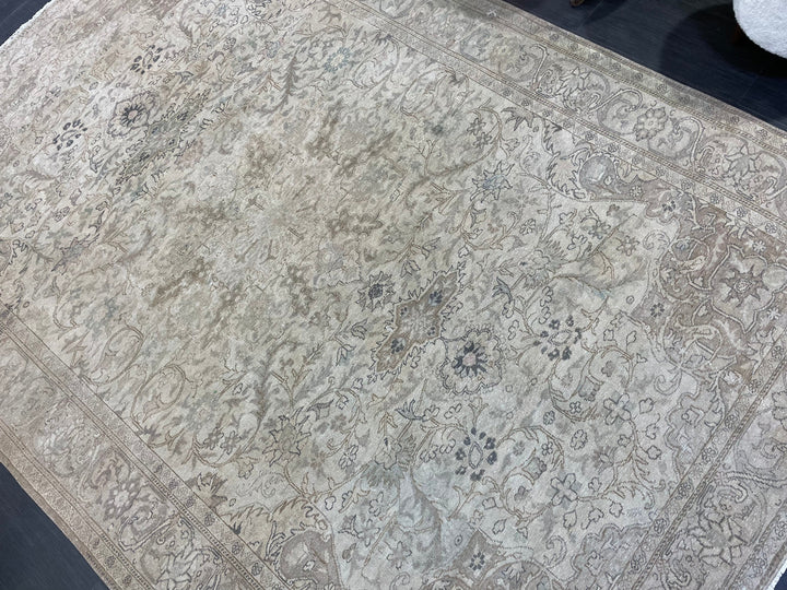 Rust Turkish Oushak Rug 6' 4" x 9' 3" Hand-Knotted view