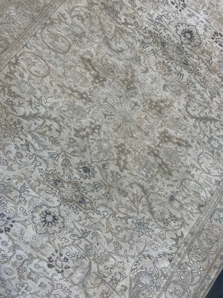 Rust Turkish Oushak Rug 6' 4" x 9' 3" Hand-Knotted pattern