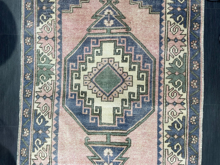 Turkish Oushak Rug 3' 2" x 5' 1" Hand-Knotted view