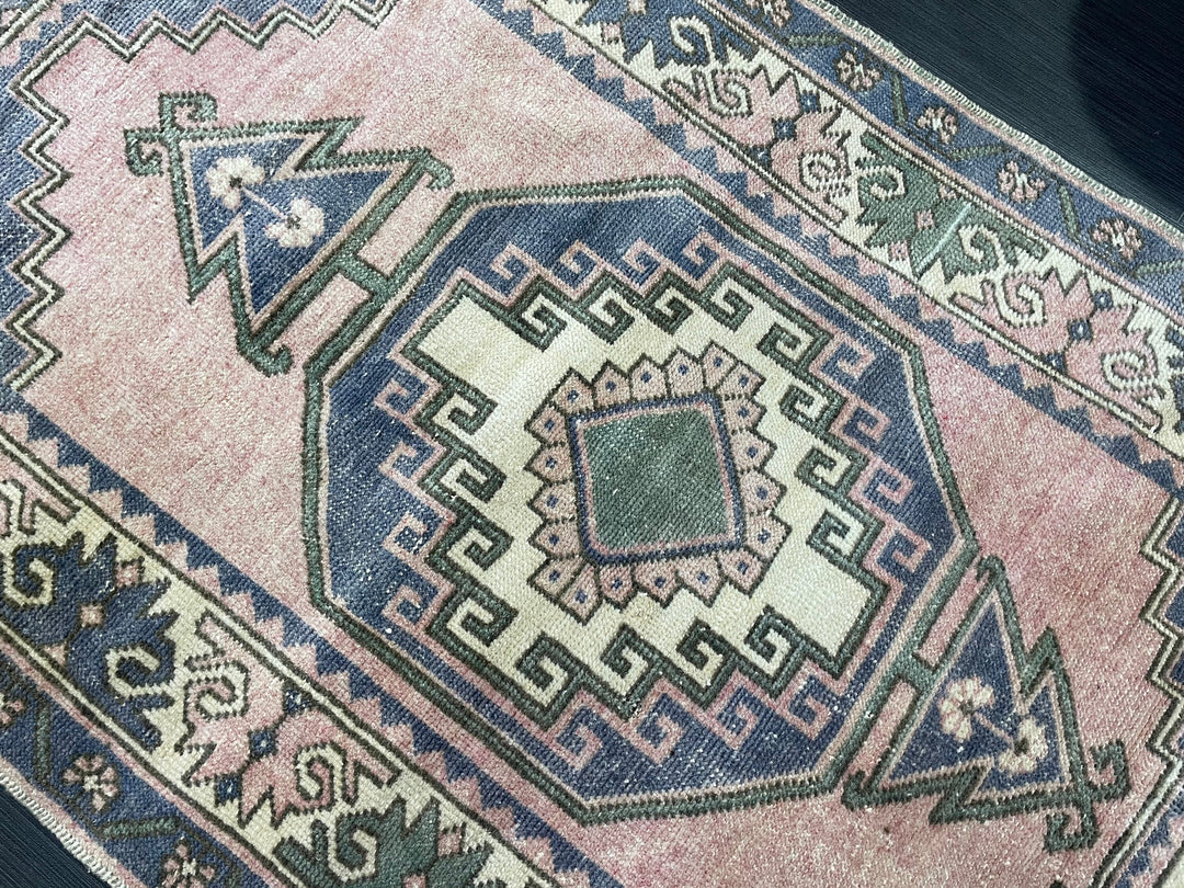 Turkish Oushak Rug 3' 2" x 5' 1" Hand-Knotted field