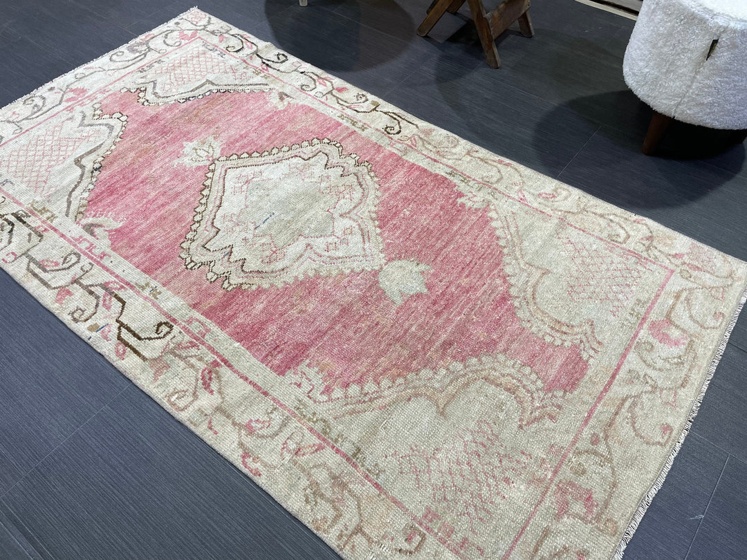 Beige Turkish Oushak Rug 2' 11" x 5' 5" Hand-Knotted