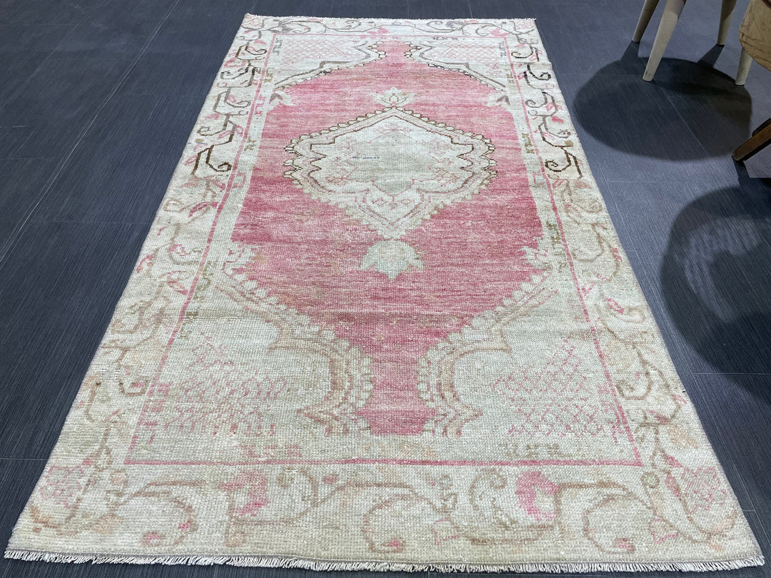 Beige Turkish Oushak Rug 2' 11" x 5' 5" Hand-Knotted field