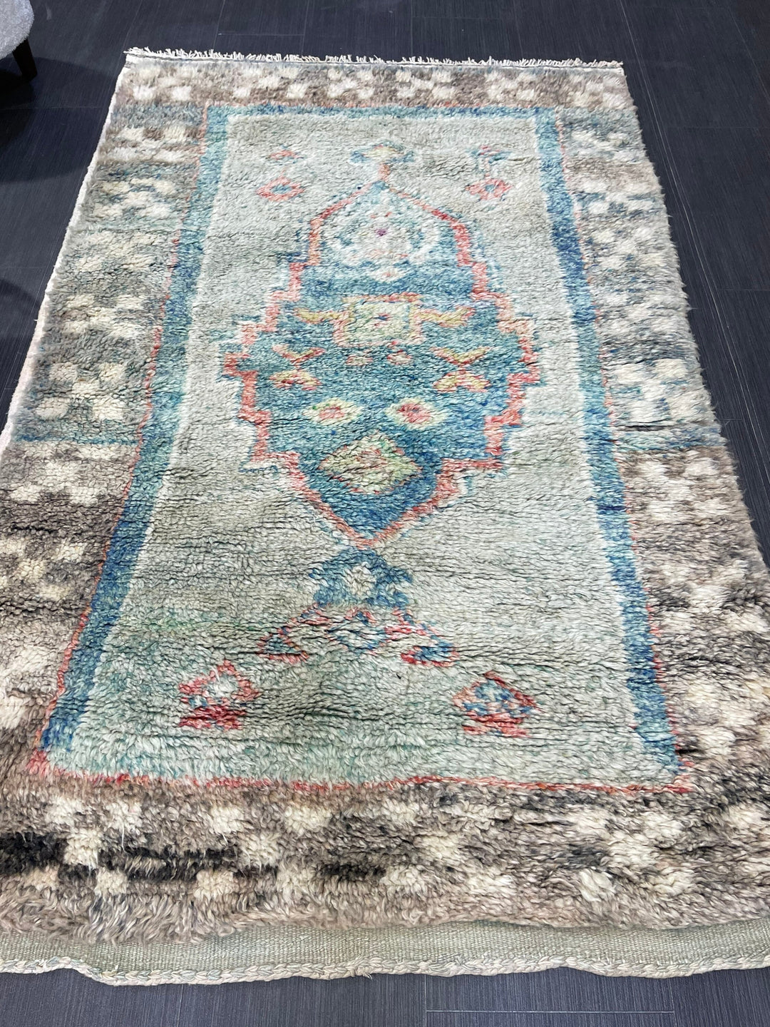 Tan Turkish Vintage Rug 3' 7" x 5' 9" Hand-Knotted view 9