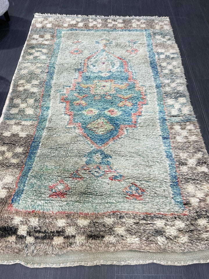 Tan Turkish Vintage Rug 3' 7" x 5' 9" Hand-Knotted view 9