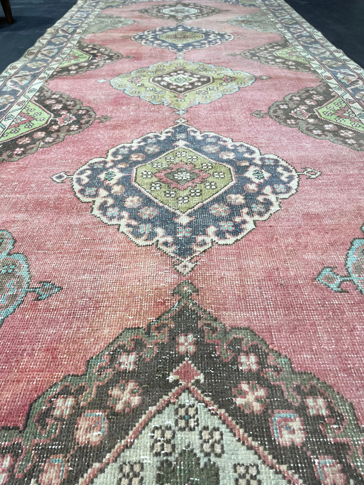 Pink Turkish Runner Rug 4' 9" x 12' 2" Hand-Knotted texture