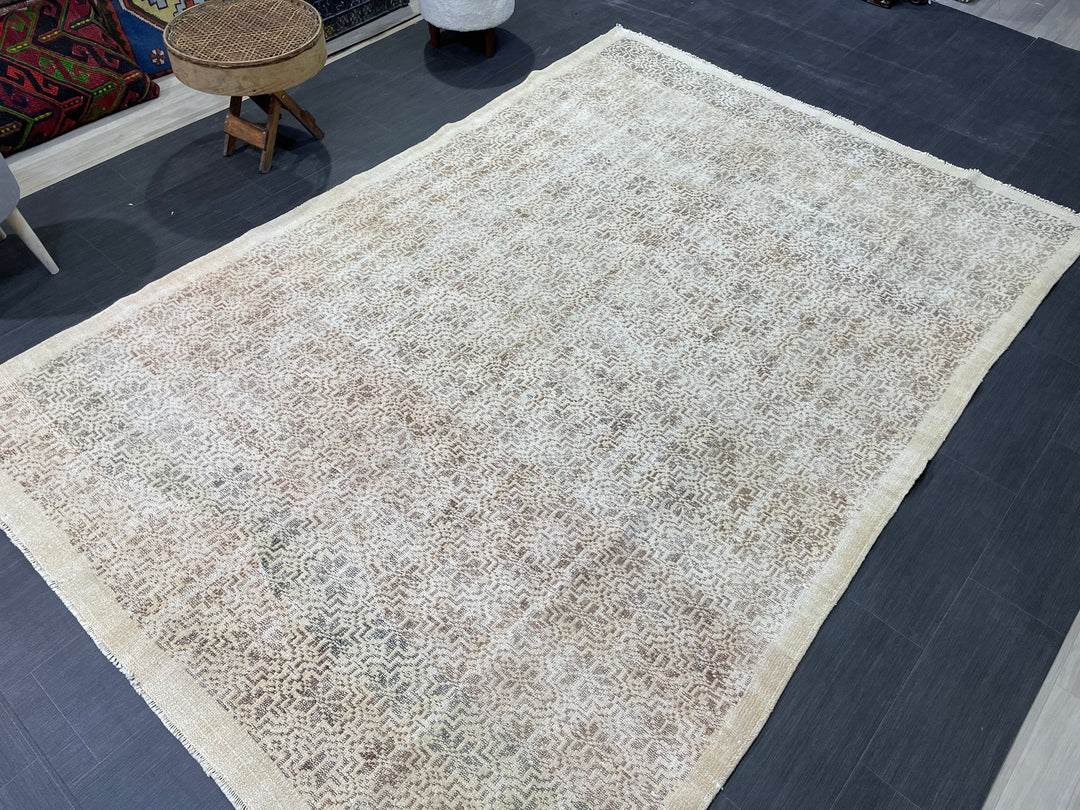 Rust Oushak Rug 6' 1" x 8' 11" - No. WR75299