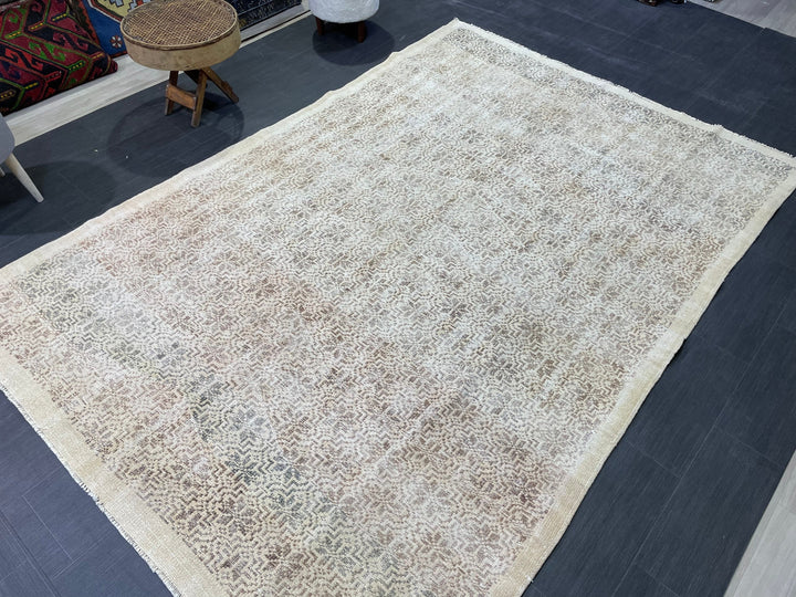 Rust Oushak Rug 6' 1" x 8' 11" - No. WR75299