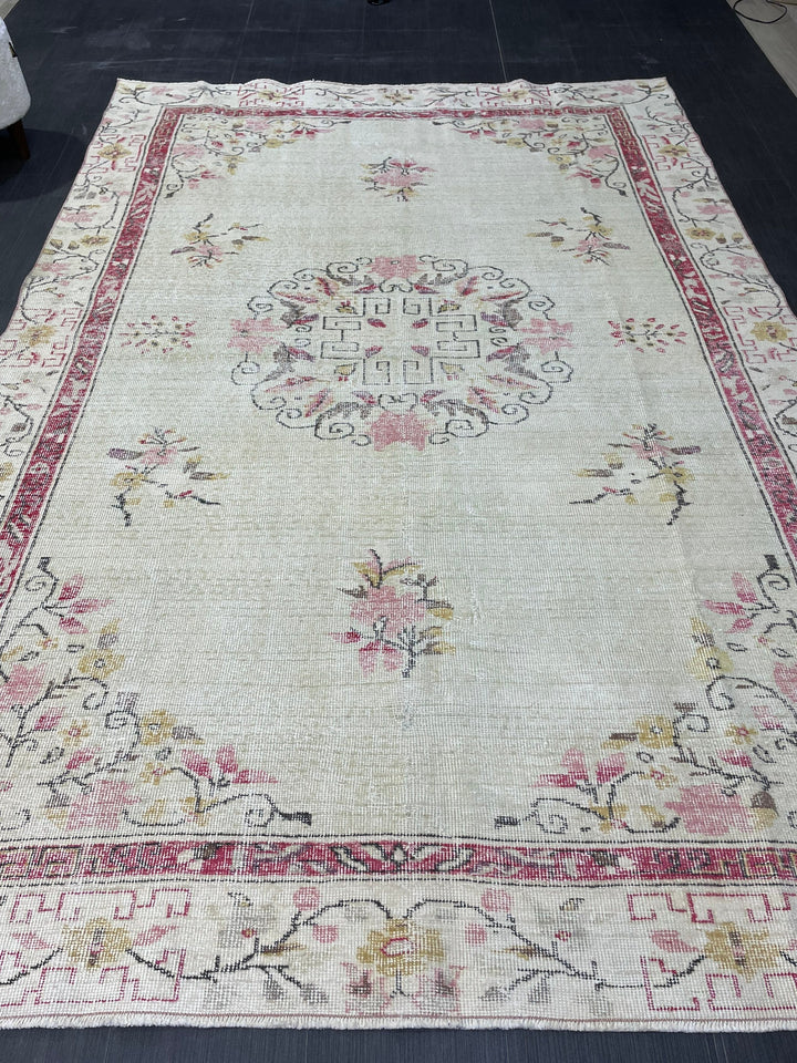 Rust Turkish Oushak Rug 6' 2" x 9' 3" Hand-Knotted pattern