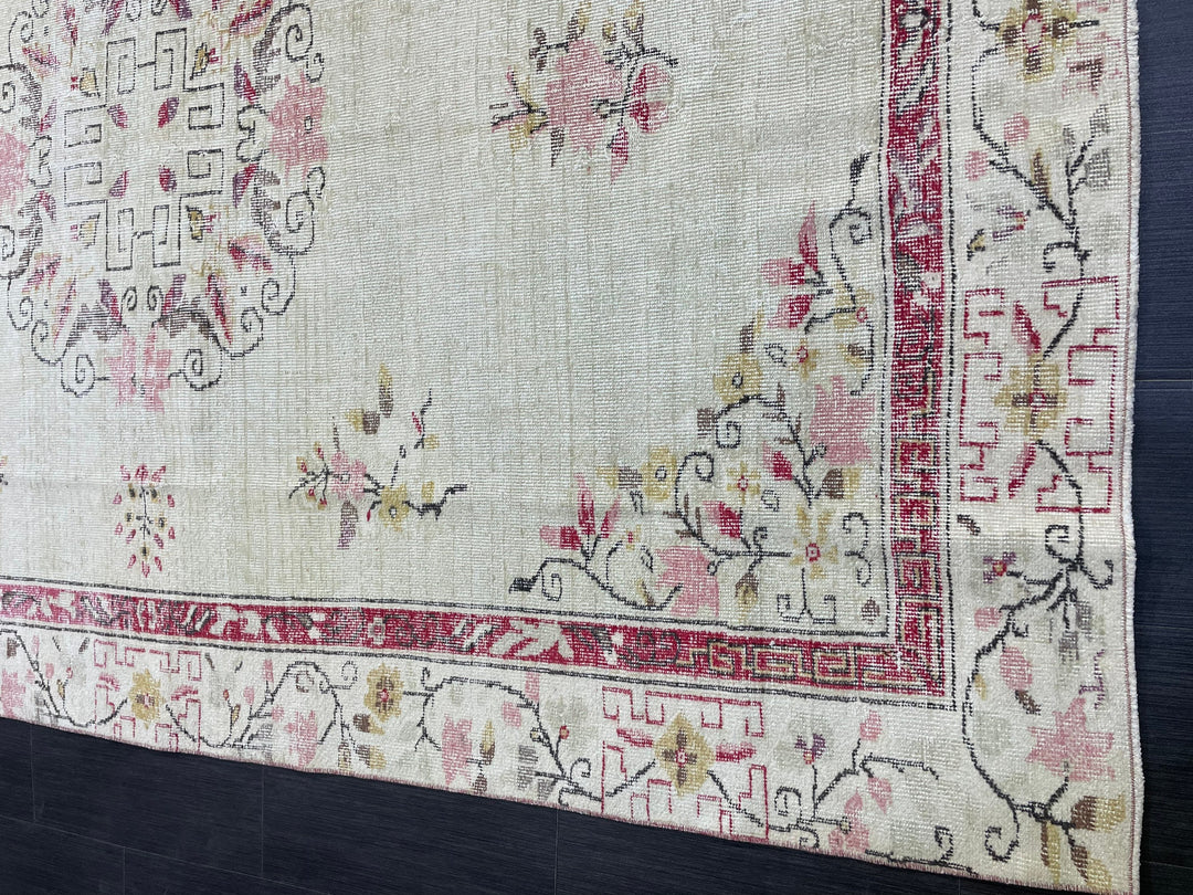 Rust Turkish Oushak Rug 6' 2" x 9' 3" Hand-Knotted border