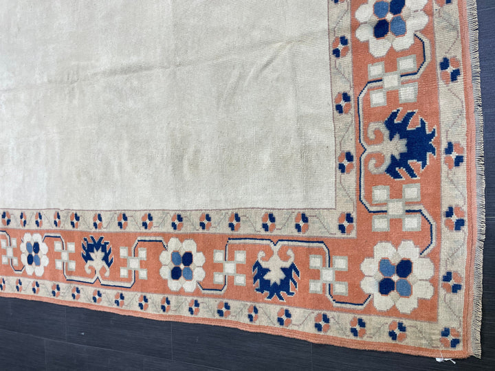 Beige Turkish Oushak Rug 5' 10" x 8' 7" Hand-Knotted pattern