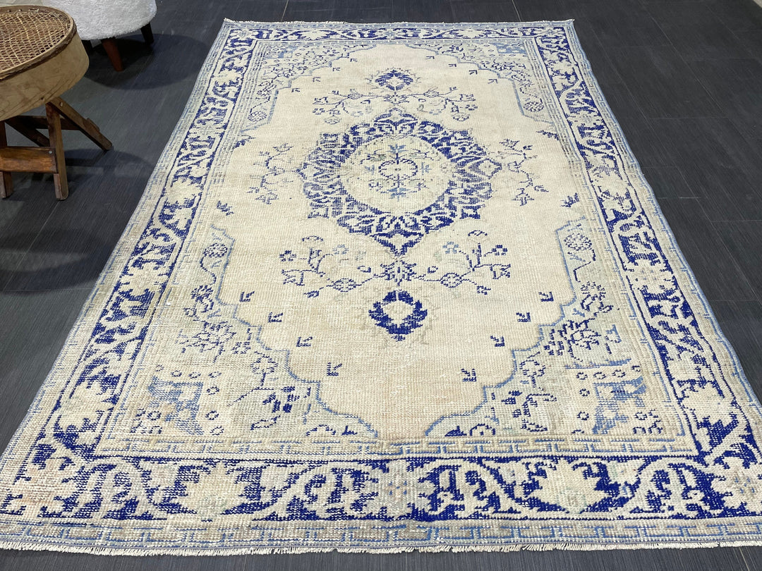 Beige Turkish Oushak Rug 4'6" x 6'8" Hand-Knotted field