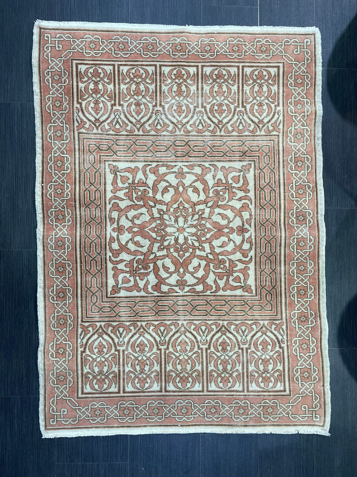 Turkish Oushak Rug 3' 4" x 4' 8" Hand-Knotted detail