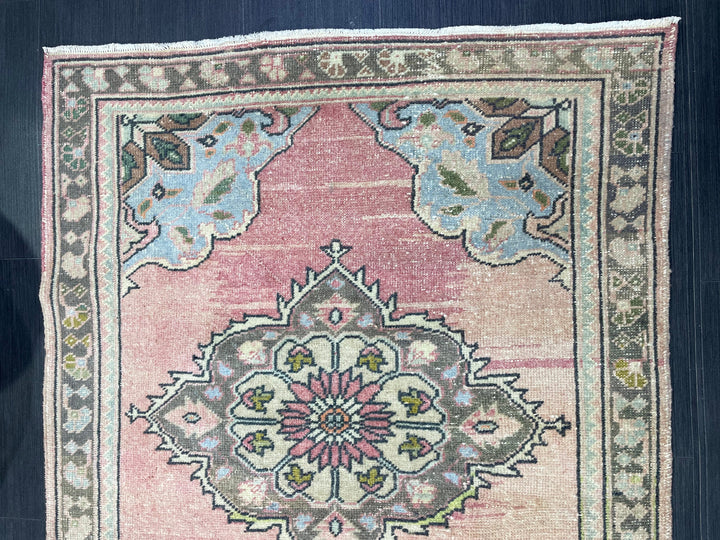 Beige Turkish Oushak Rug 3' 8" x 6' 8" Hand-Knotted view