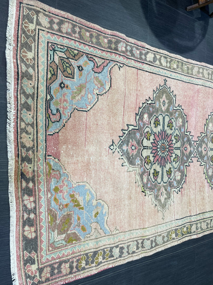 Beige Turkish Oushak Rug 3' 8" x 6' 8" Hand-Knotted view 9