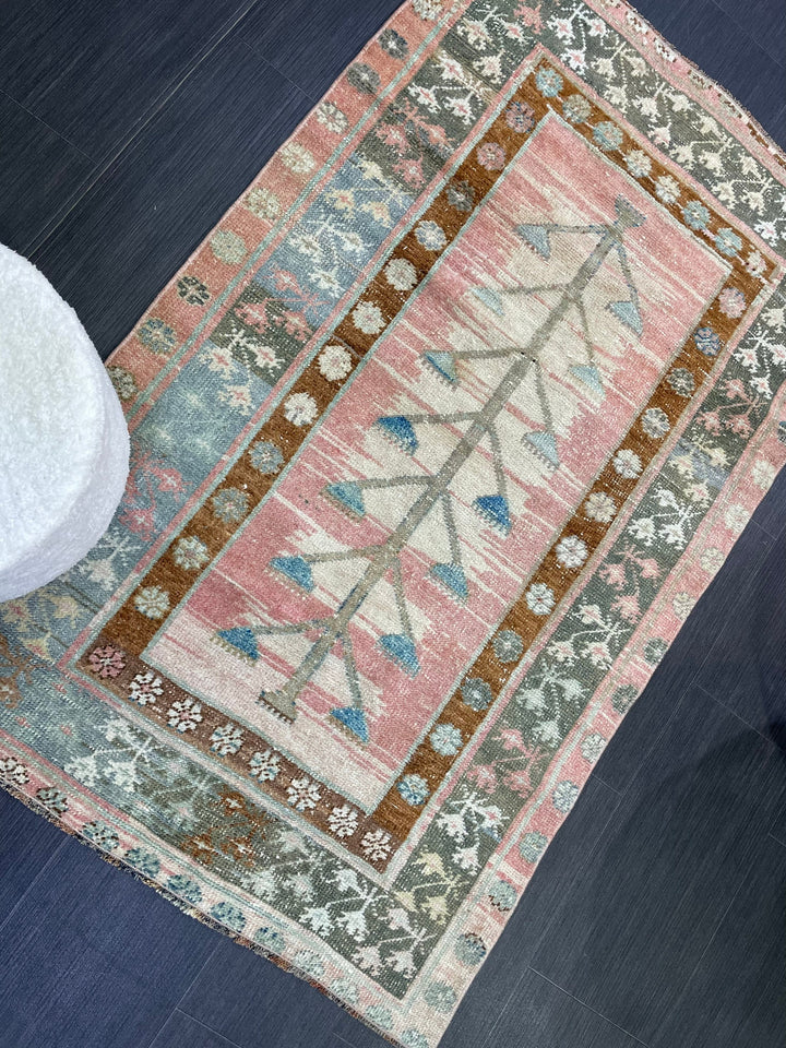 Turkish Oushak Rug 3' 1" x 5' 1" Hand-Knotted view 9